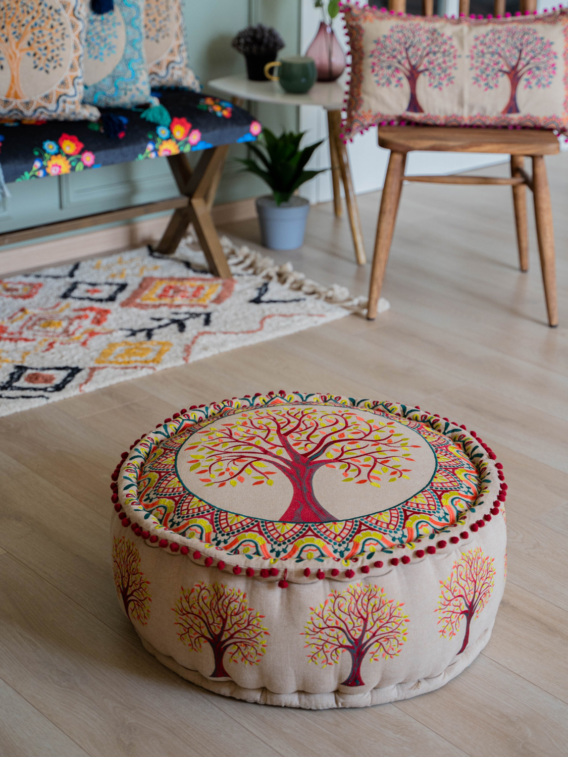 Sunset Symphony Pouffe: 